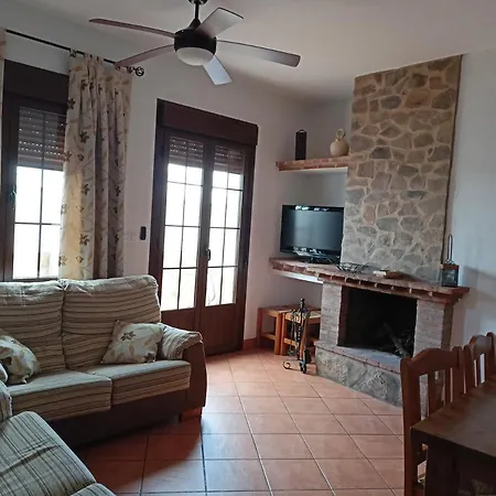 La Fuente Segura de León