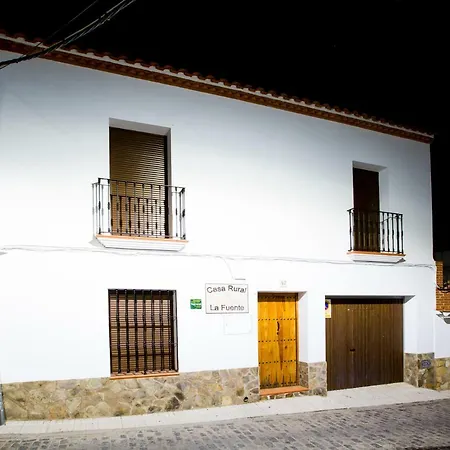 La Fuente Country house Segura de Leon