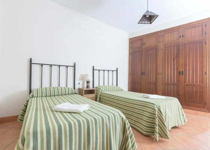 La Fuente * Segura de León