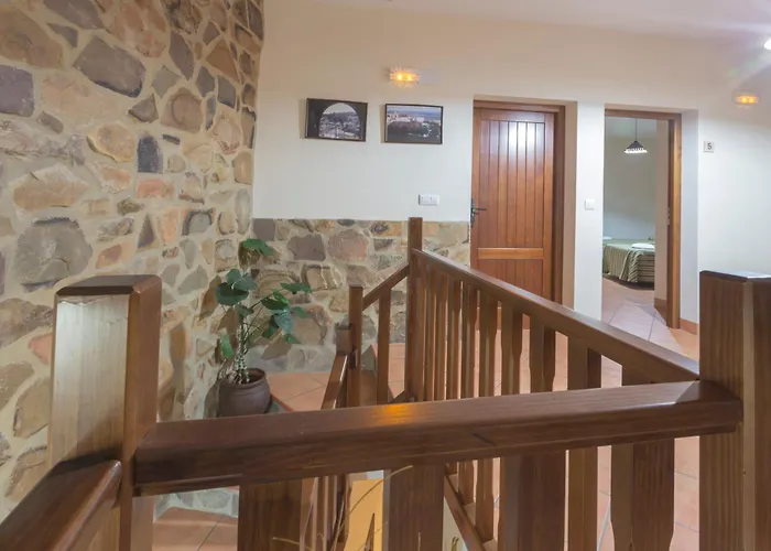 La Fuente Landhuis Segura de León